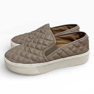 Steve Madden Ecentrcq Quilted Slip-On Sneakers Taupe Womens 7 Platform Casual